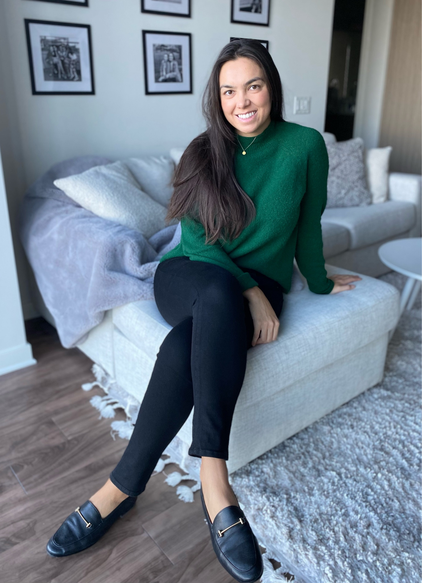 vince camuto center seam crewneck sweater