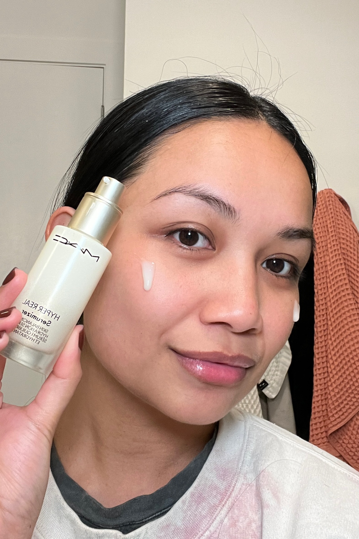 the mac hyper real skincare collection is so good - MAC hyper real serumizer skin balancing hydration serum 

#LTKbeauty #LTKfindsunder100