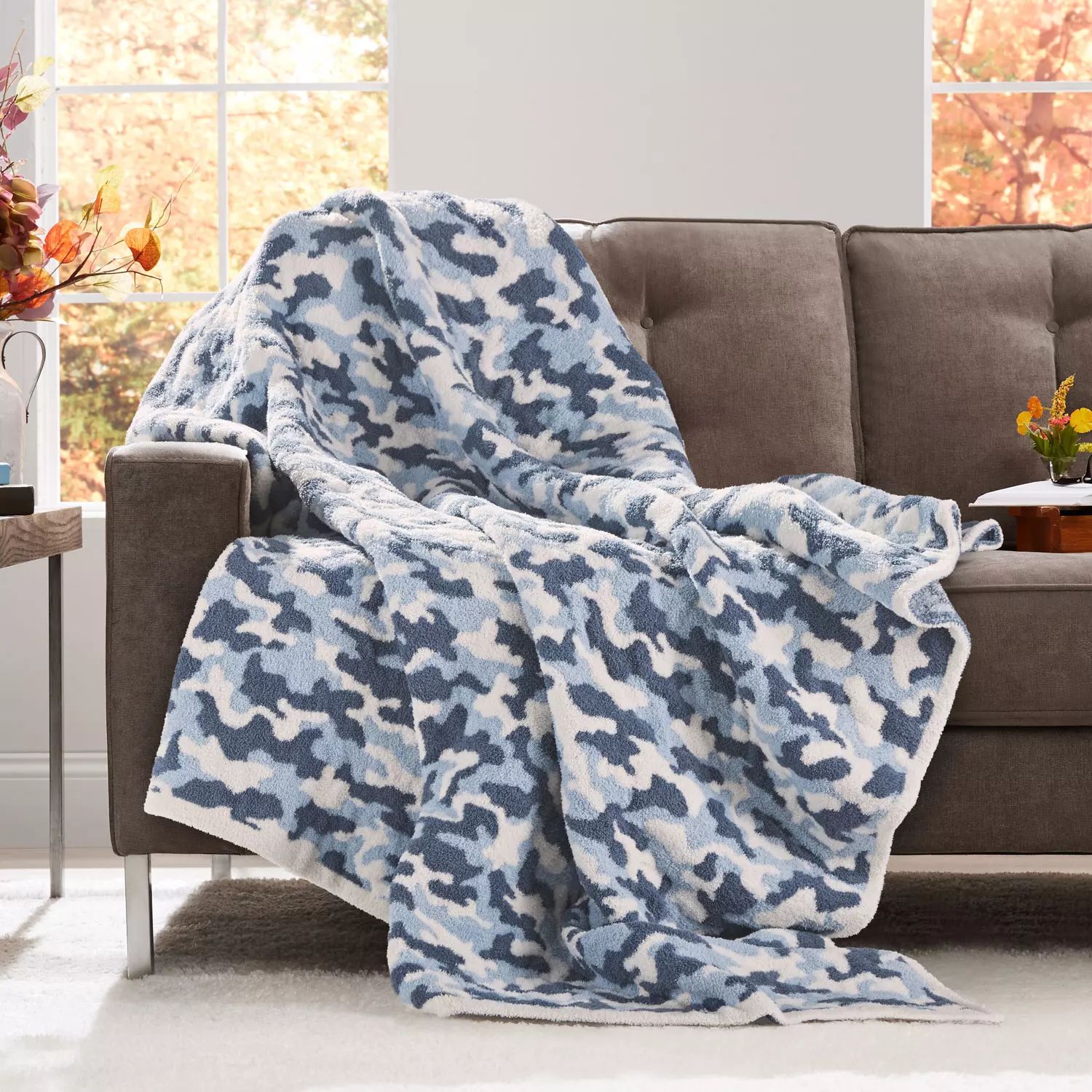 Member’s Mark Luxury Premier Collection Cozy Knit Camouflage Throw (Assorted Colors) | Sam's Club