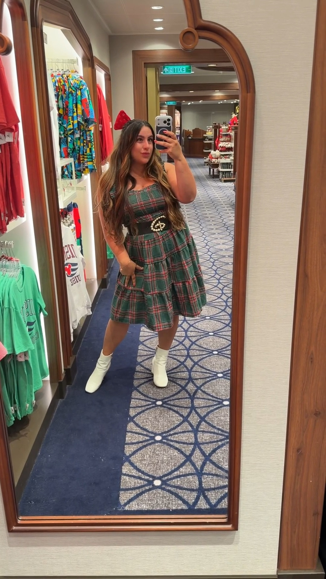 Holiday Outfits- Christmas Outfits 

#LTKHoliday #LTKdayinmylife