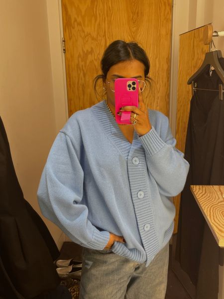 Baby blue cardigan 
Cos cardigan 

#LTKGiftGuide #LTKstyletip #LTKSeasonal