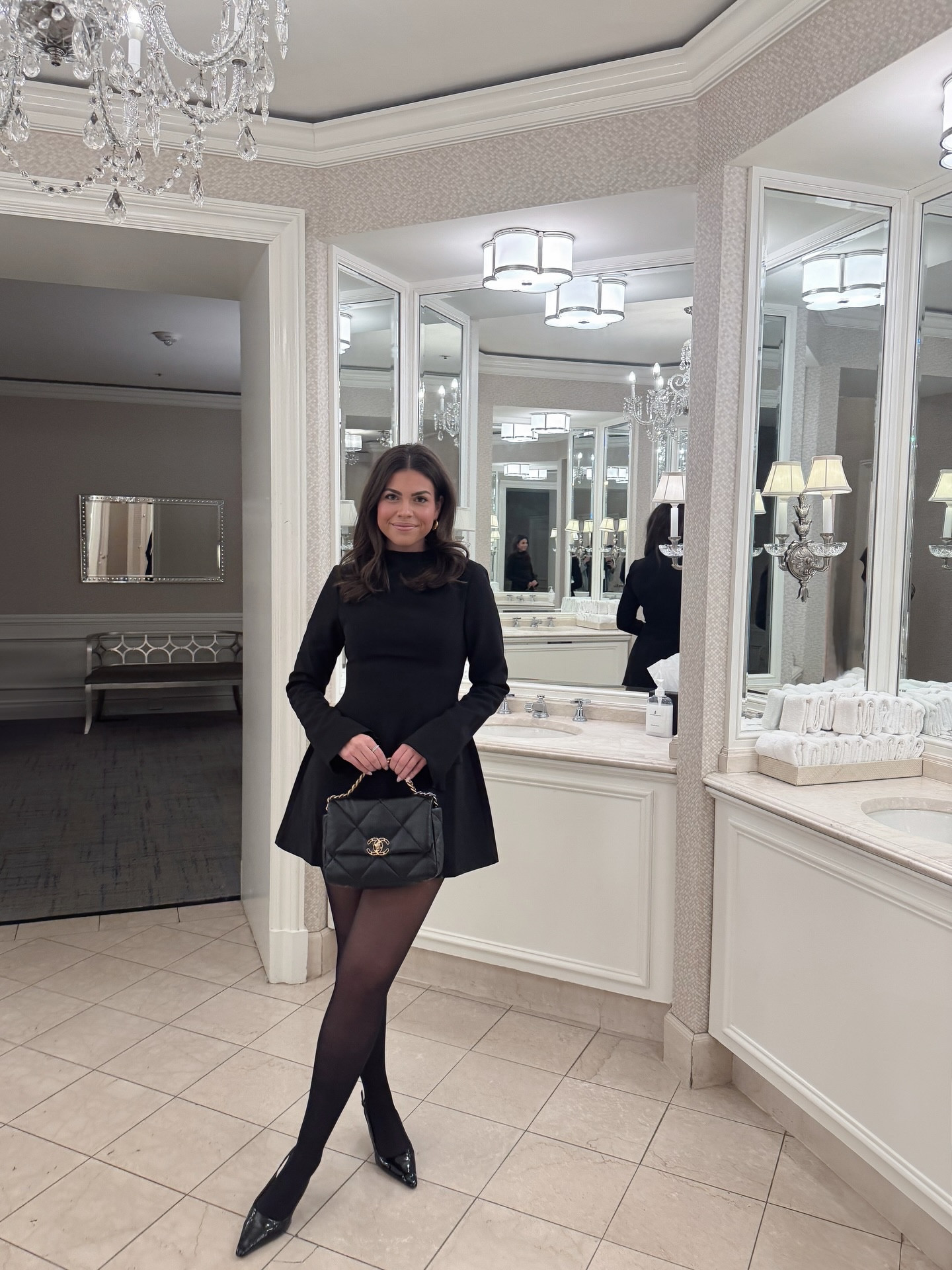 thankful🖤

I will never be able to put into words how thankful I am for this community - this is a dream come true for me! I am so beyond thankful that you are here and thank you for allowing me to be a small part of your life. all of your love & support over the years truly means so so so much to me! thank you for being here - I am so grateful🫶🏼