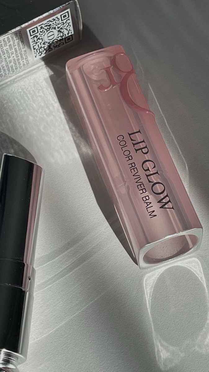 The only lip balm saving my lips right now and the color is absolutely perfect ❄️✨

#LTKbeauty #LTKgiftguide #LTKwinter