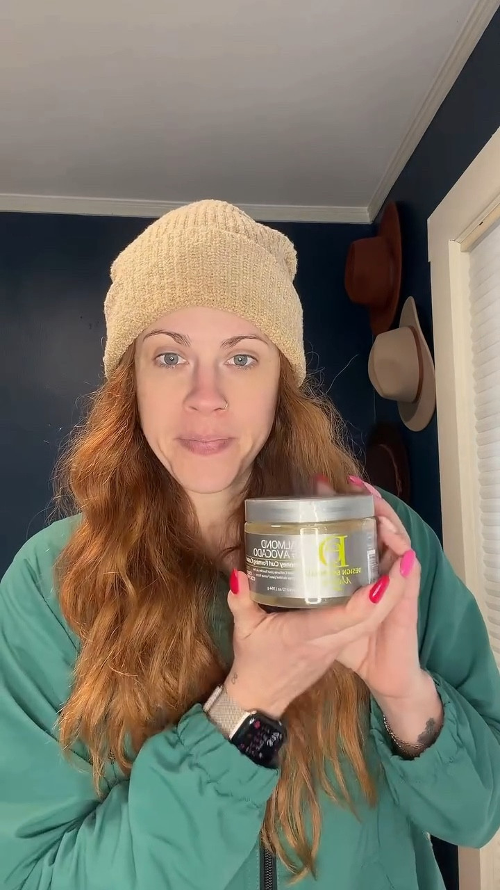 Trying out a new product for February! Let’s break it down. Baby. #productsthatwork #producttesting #curlyproducts #curlproducts