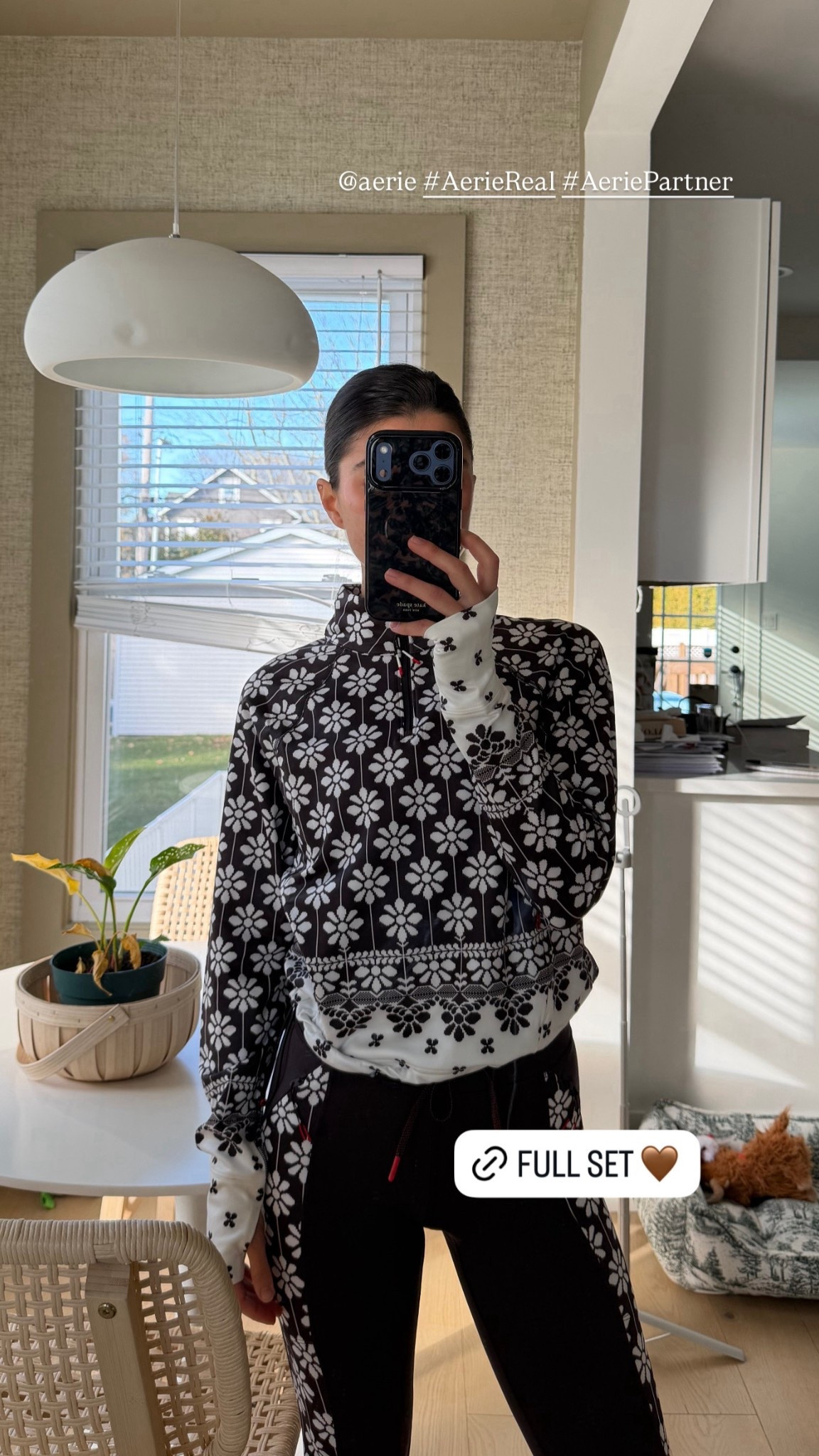 [12/17/25]  full set on sale!! morning movement outfit from @aerie, wearing xs in top + bottom

#AerieREAL #AeriePartner

#LTKmorningroutine #LTKHoliday #LTKdayinmylife