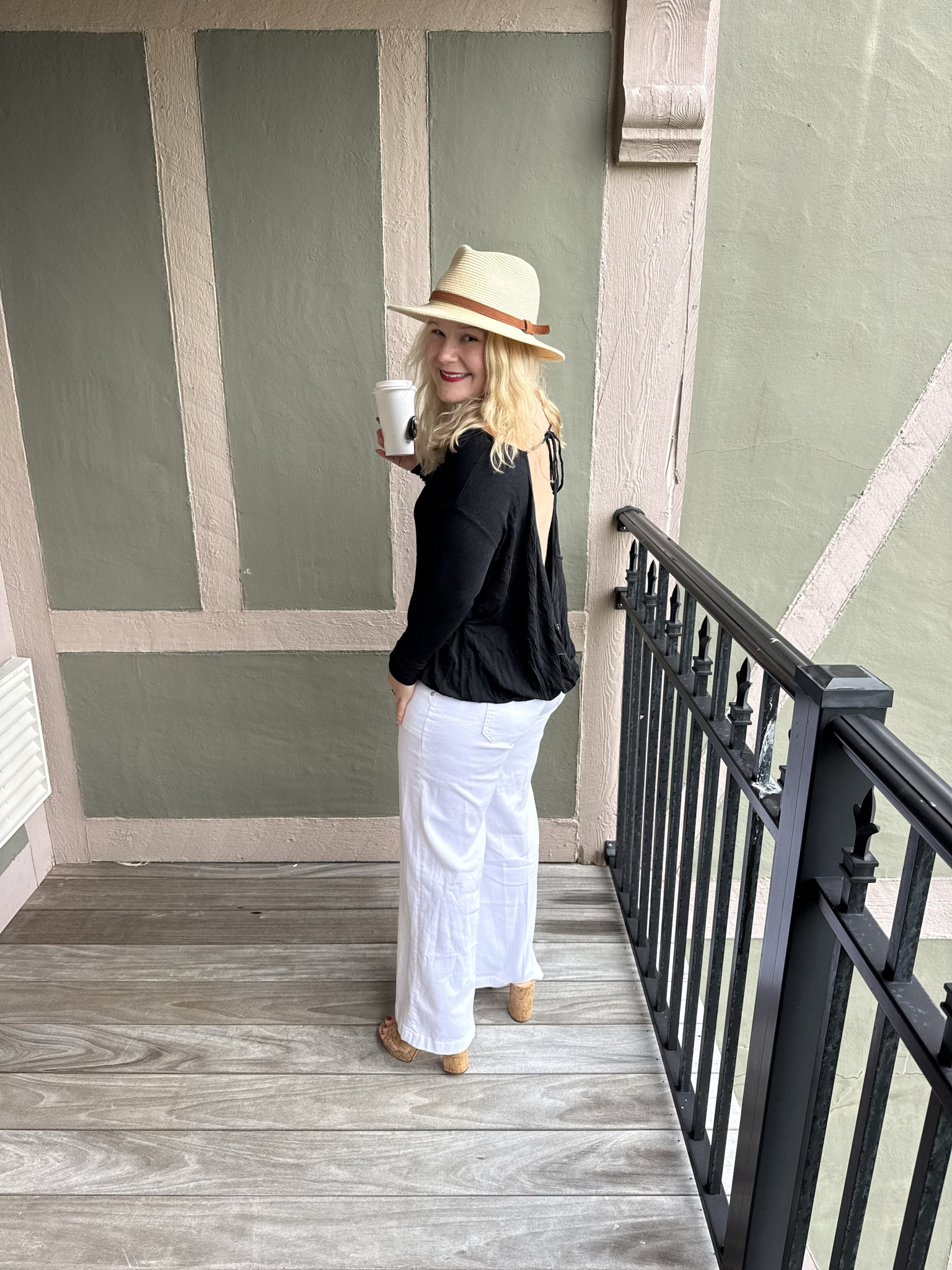 These linen pants from White House Black Market are everything! And fit is true to size. 

#LTKootd #LTKPetite #LTKSeasonal