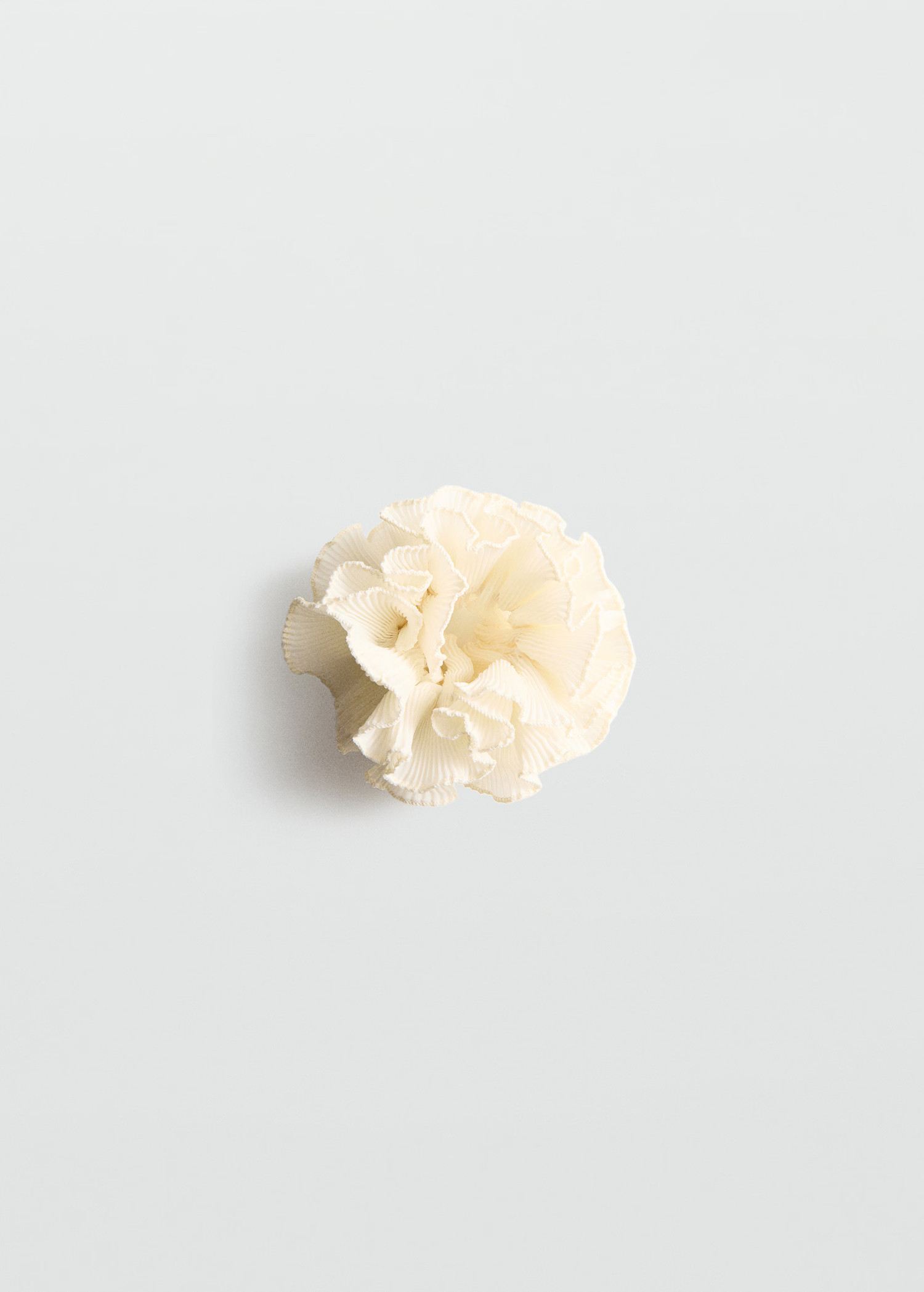 Maxi-flower scrunchie | MANGO (UK)