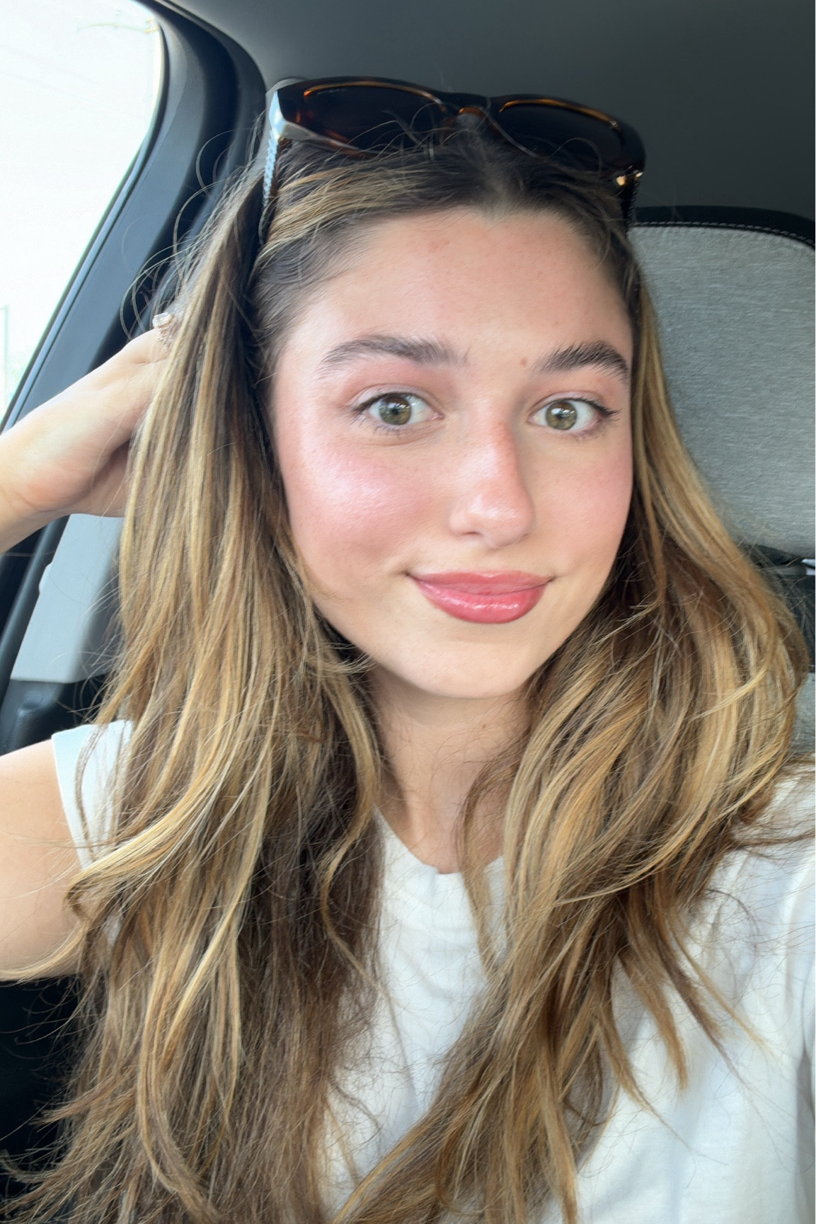 makeup routine!!!! <<3333