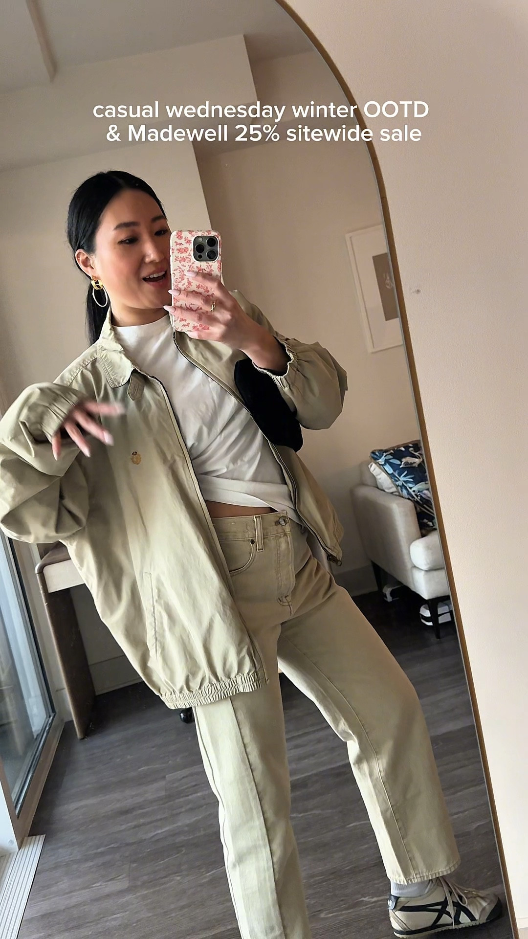 Favorite jeans from the Madewell 25% sitewide sale for insiders happening now through March 22 👖

- jeans: size 26 (loose fit)
- vintage Ralph Lauren jacket: linked similar
- shirt is men’s J Crew: S
- Onitsuka tiger shoes

#LTKSeasonal #LTKootd #LTKSaleAlert