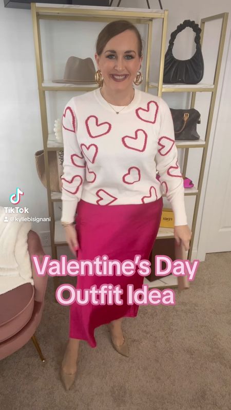 Valentine’s Day outfit idea

#LTKstyletip #LTKover40 #LTKfindsunder100