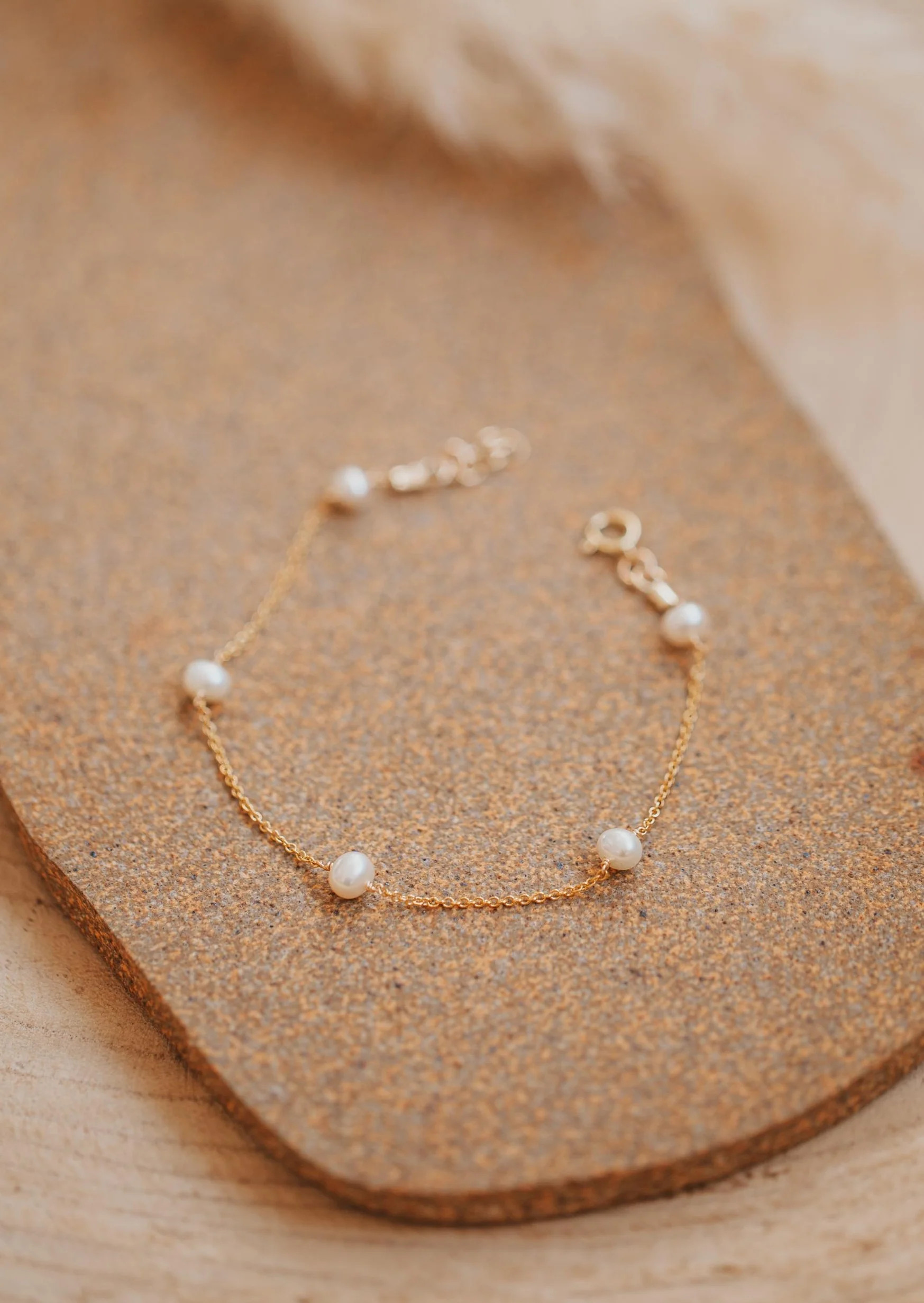 Pearl Bracelet | Hello Adorn
