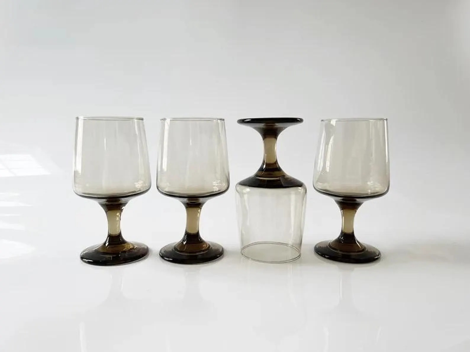 4 Vintage 70s Tawny Brown Wine Glasses, Set of Four Retro Libbey MCM Glasses Smokey Brown Stem Am... | Etsy (US)