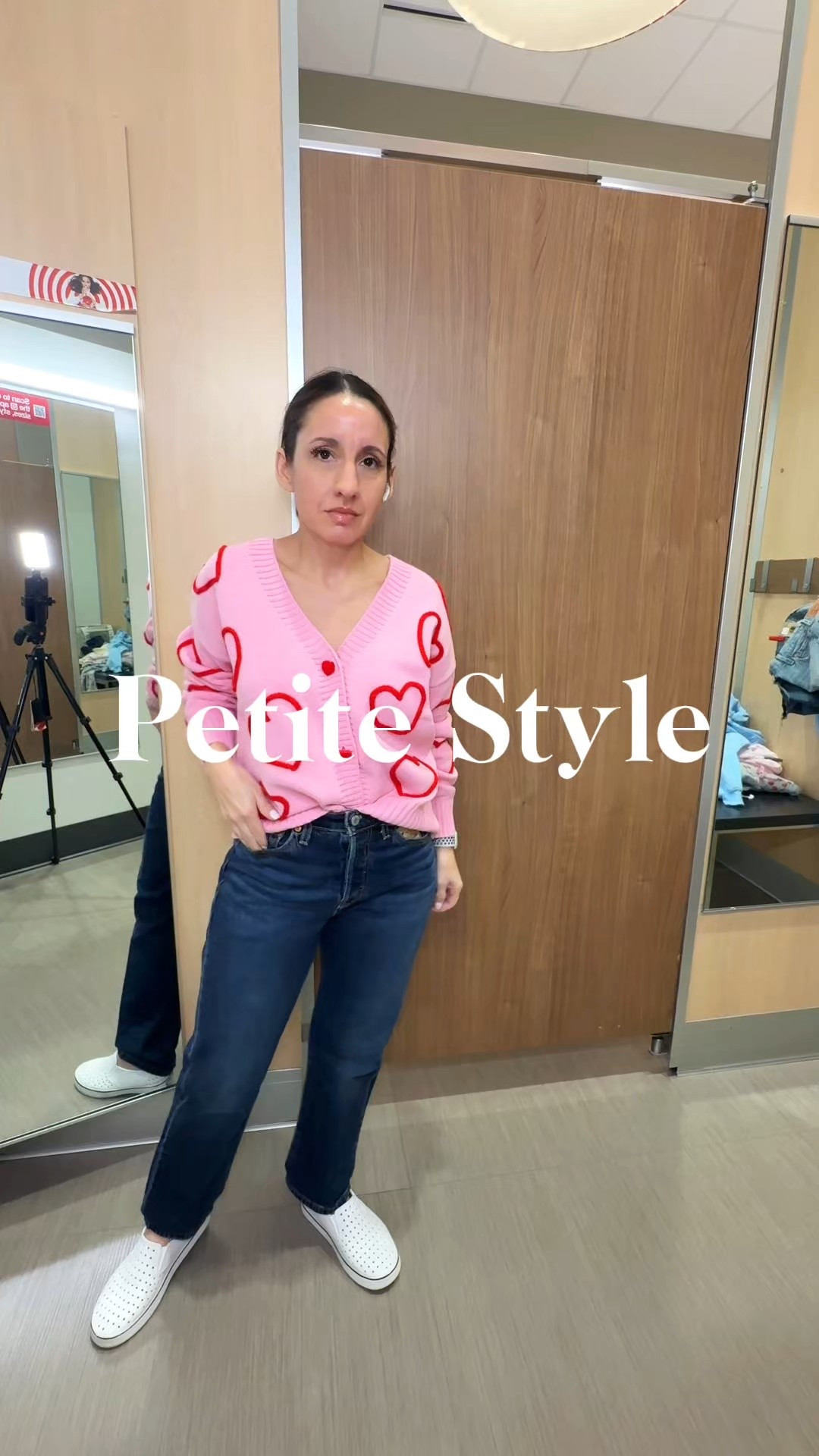 Hello besties. 
Valentine’s Day outfit ideas plus some of the cutest tops, sweaters and sweatshirts. 
Petite style
Petite outfit 
Valentine’s Day top 

#LTKOver40 #LTKPetite #LTKFindsUnder50