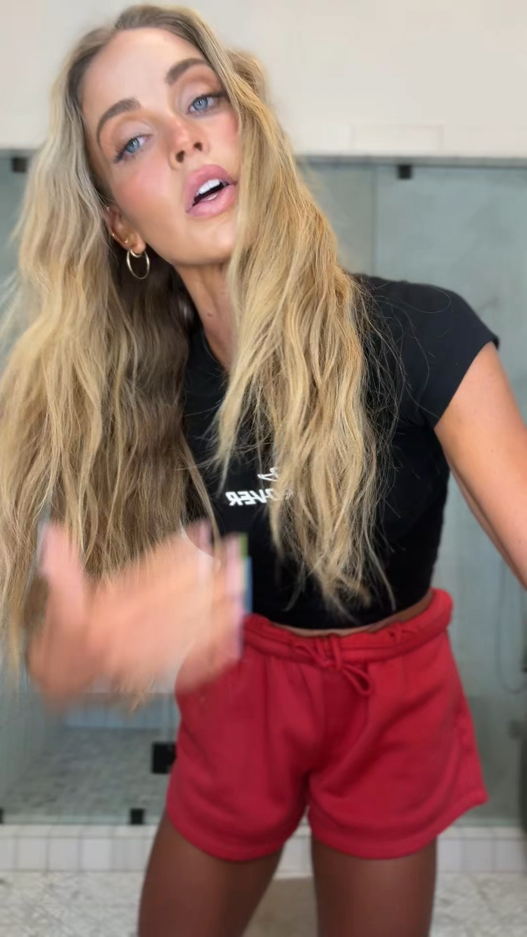 Brush and shorts details