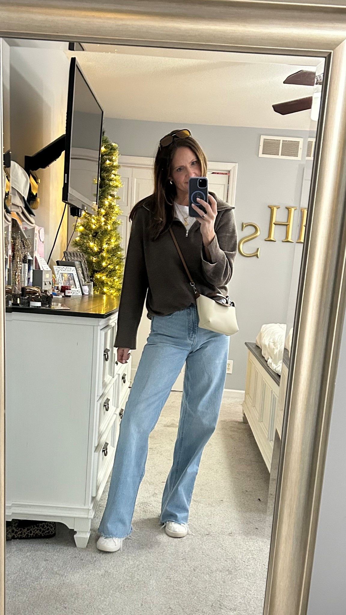 Wedding expo 💍 🥂 adventures today with the newly engaged couple called for a comfy but cute outfit and my favorite @kizik slip-on sneakers! 

#LTKootd #LTKTall #LTKOver40