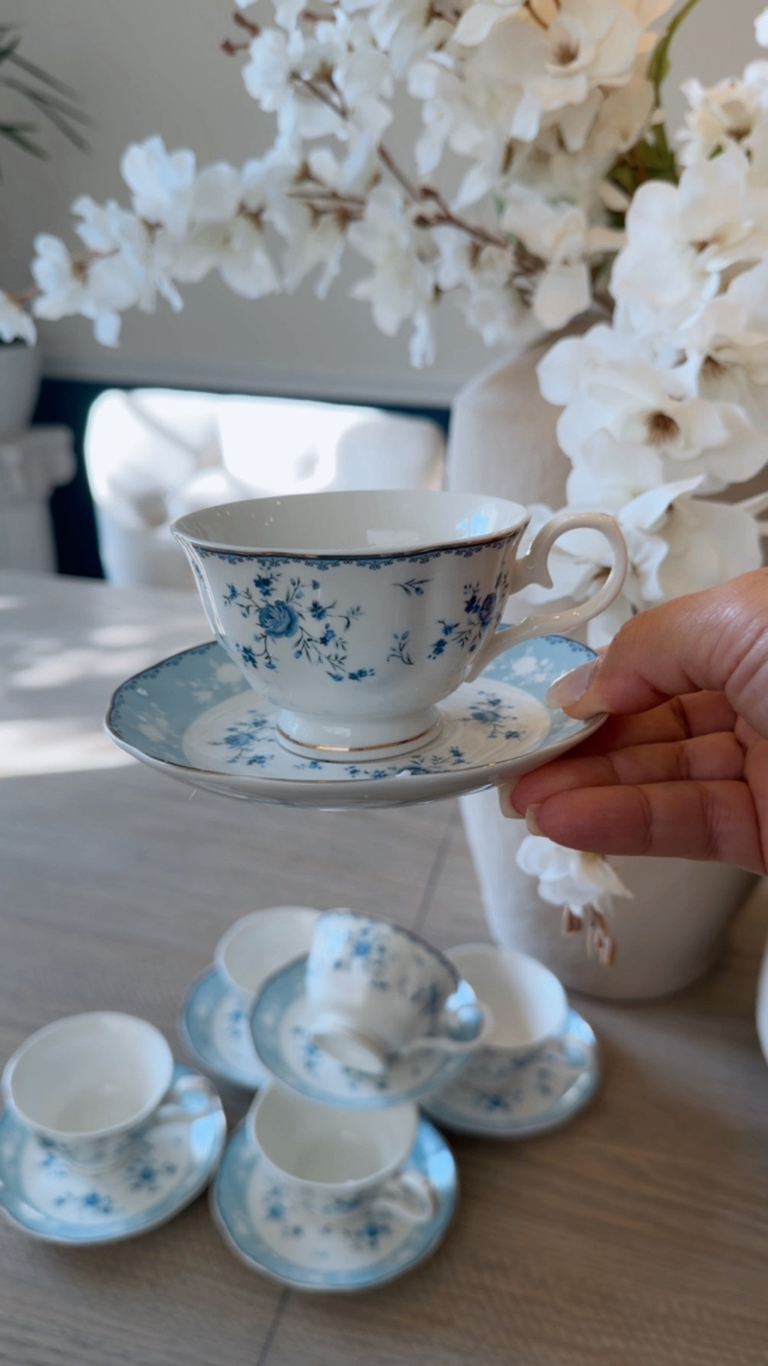 Bridgerton Inspired Tea cups
#bridgerton #teacups #springmugs #springdecor #teaparty #chinoiserie #finechina #amazon

#LTKHome #LTKSeasonal