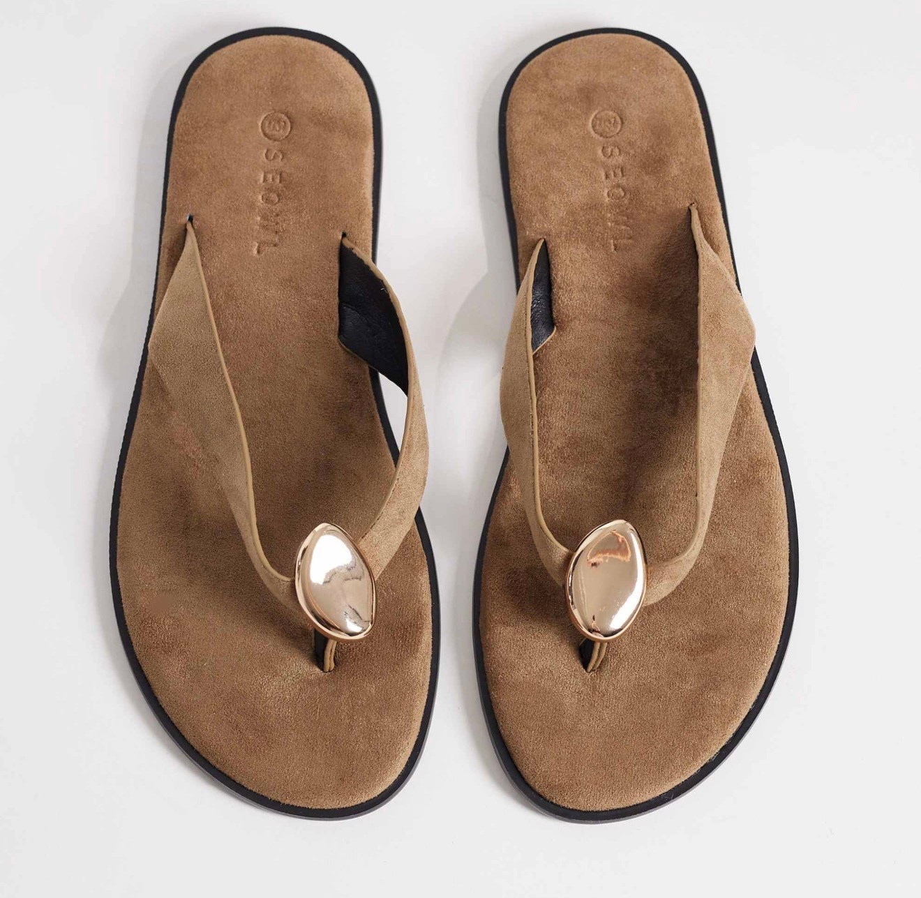 Spotted these for £15! Feel like they’ll go with so much . Perfect summer holiday sandal

#LTKsummer #LTKstyletip #LTKspring