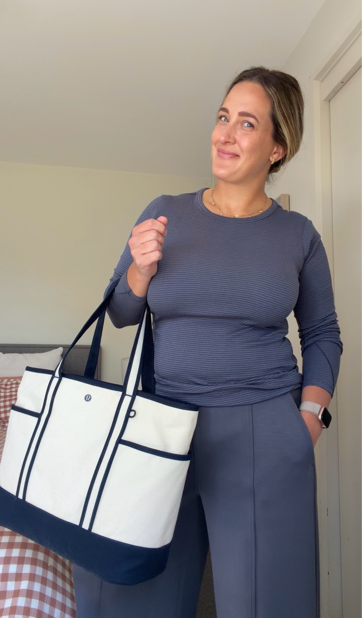 Colour drenching for spring witn lululemon in their gorgeous dusty blue 🩵

Top & pants- size US12/ AUS16

#ltkxlululemon #activewear #casualoutfit AD