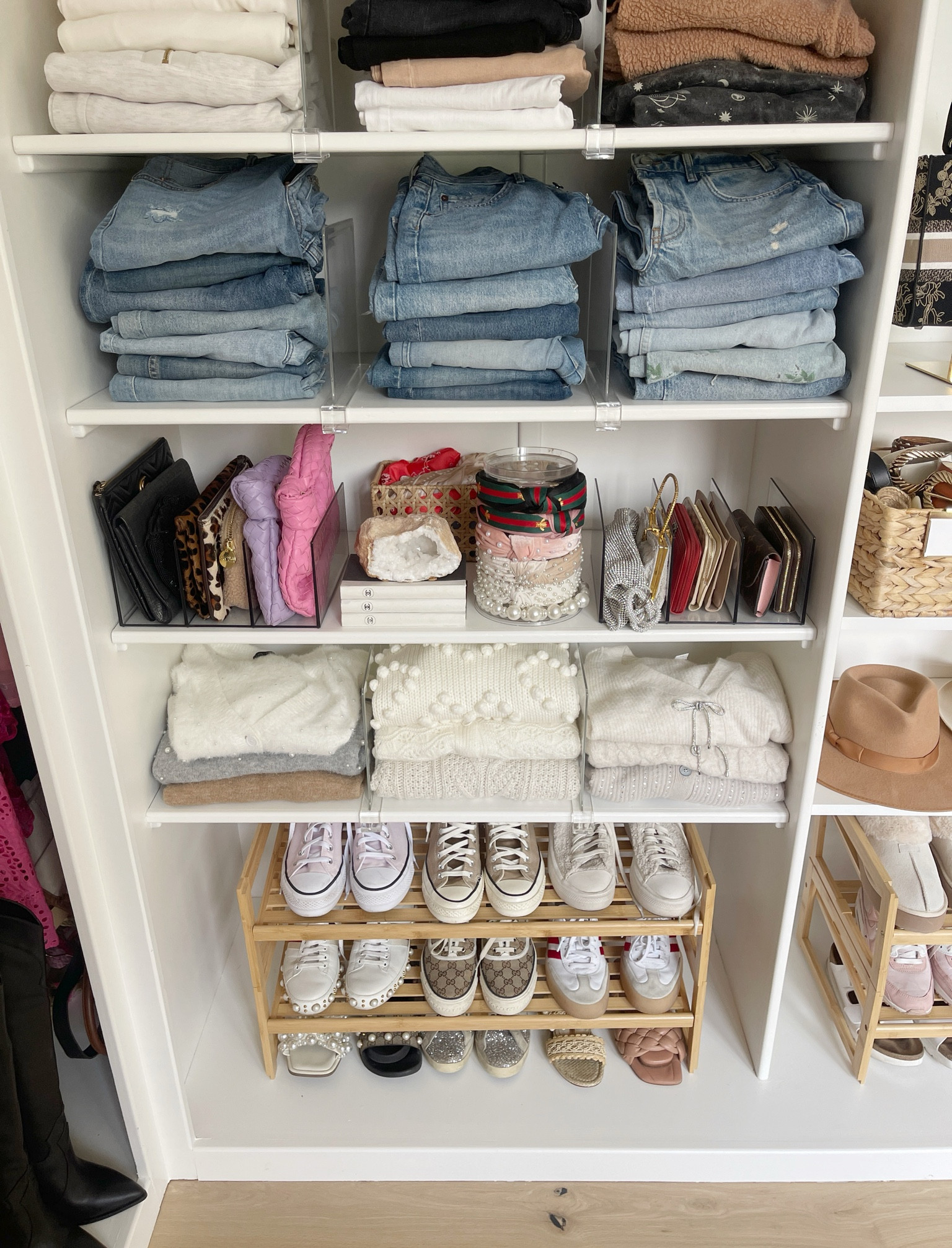 ORG \ closer shelf favorites!

Organization
Amazon  

#LTKHome #LTKFindsUnder50