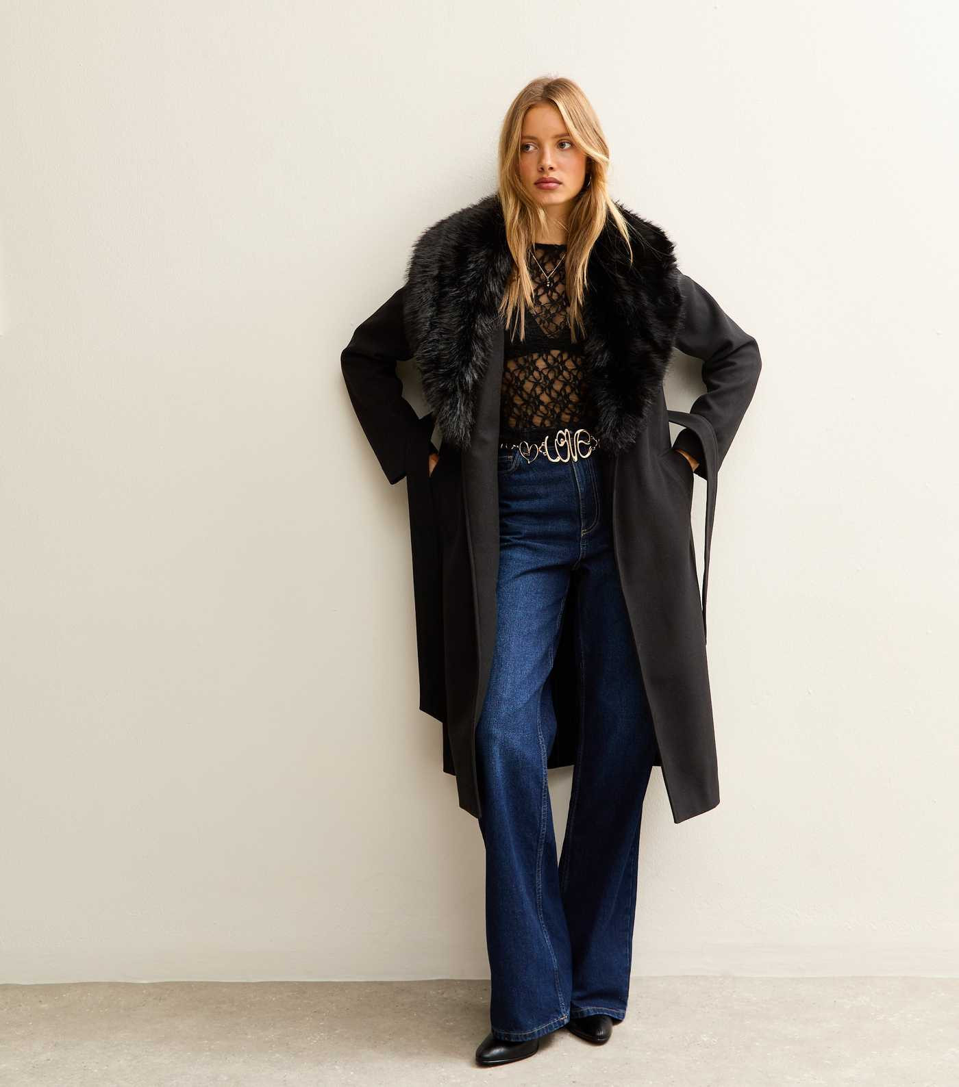 Black Faux Fur Collar Belted Coat | New Look | New Look (UK)