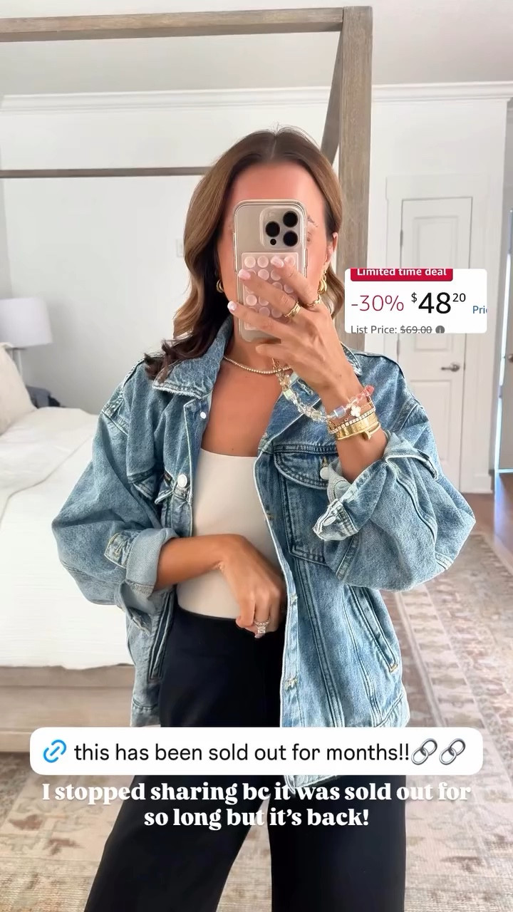 I stopped sharing bc it was sold out for so long but it’s back! Wrangler girlfriend denim jacket in XS. Slouchy denim jacket. Travel outfit. Airport outfit. Spring outfit. Summer outfit. 

#LTKootd #LTKPetite #LTKTravel