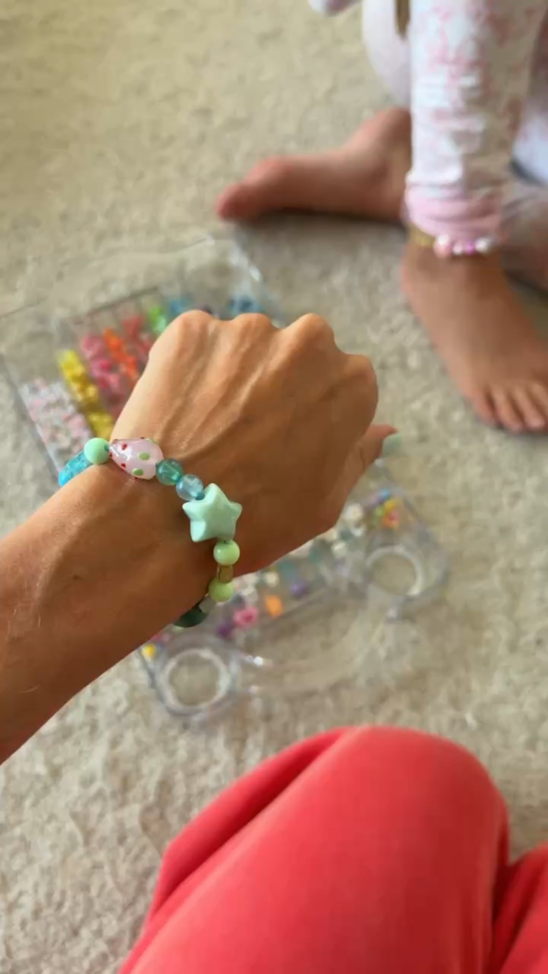 Harper loves this bracelet lit! comes with everything! great gift idea for girls!! 

#LTKHoliday #LTKFamily #LTKGiftGuide