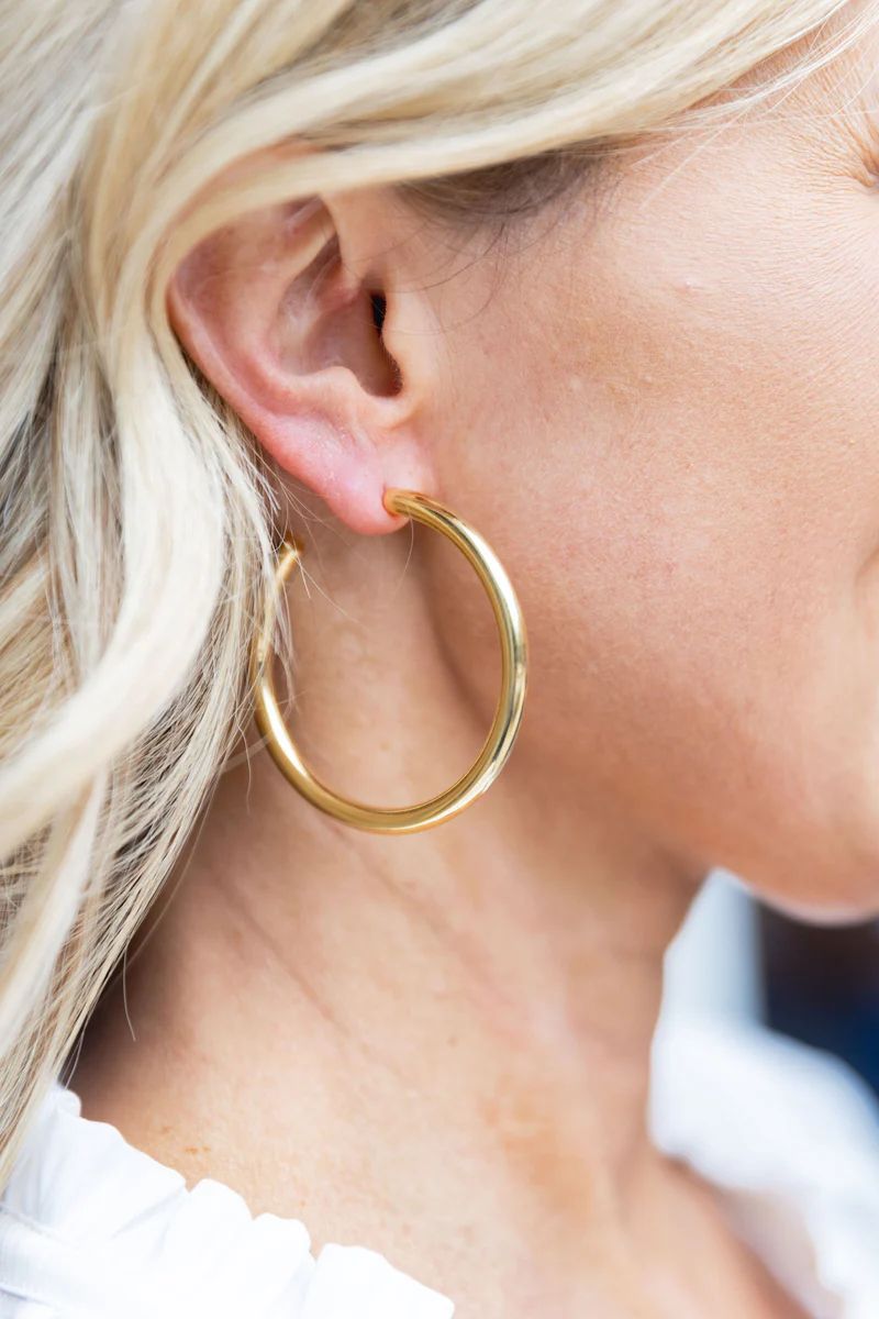 Jennifer Hoop Earrings | Avara