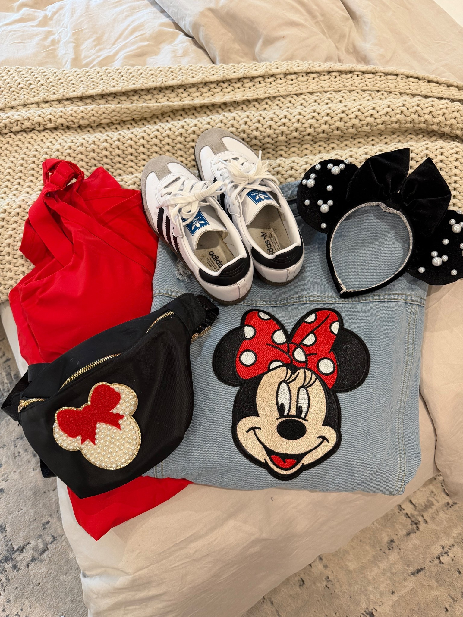 Disney outfit! #disneyoutfit

#LTKootd