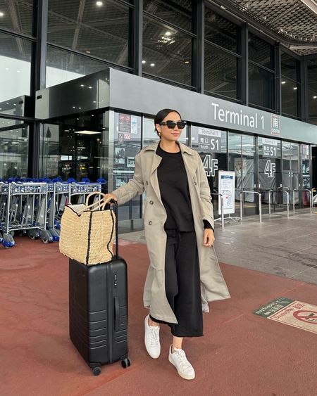 Travel/airport outfit [bumo-friendly, 20 weeks]

Trench coat xs runs oversized 
Frank & Eileen Tokyo set xs, very bump friendly too 
Frye sneakers tts 
Monos suitcase medium 

#LTKTravel #LTKStyleTip