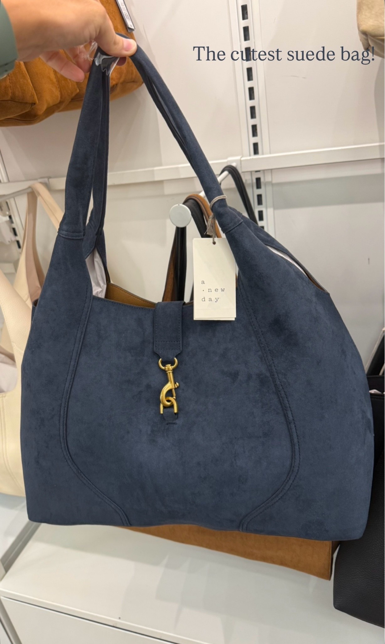 Suede bag

#LTKdayinmylife #LTKgrwm #LTKmomlife