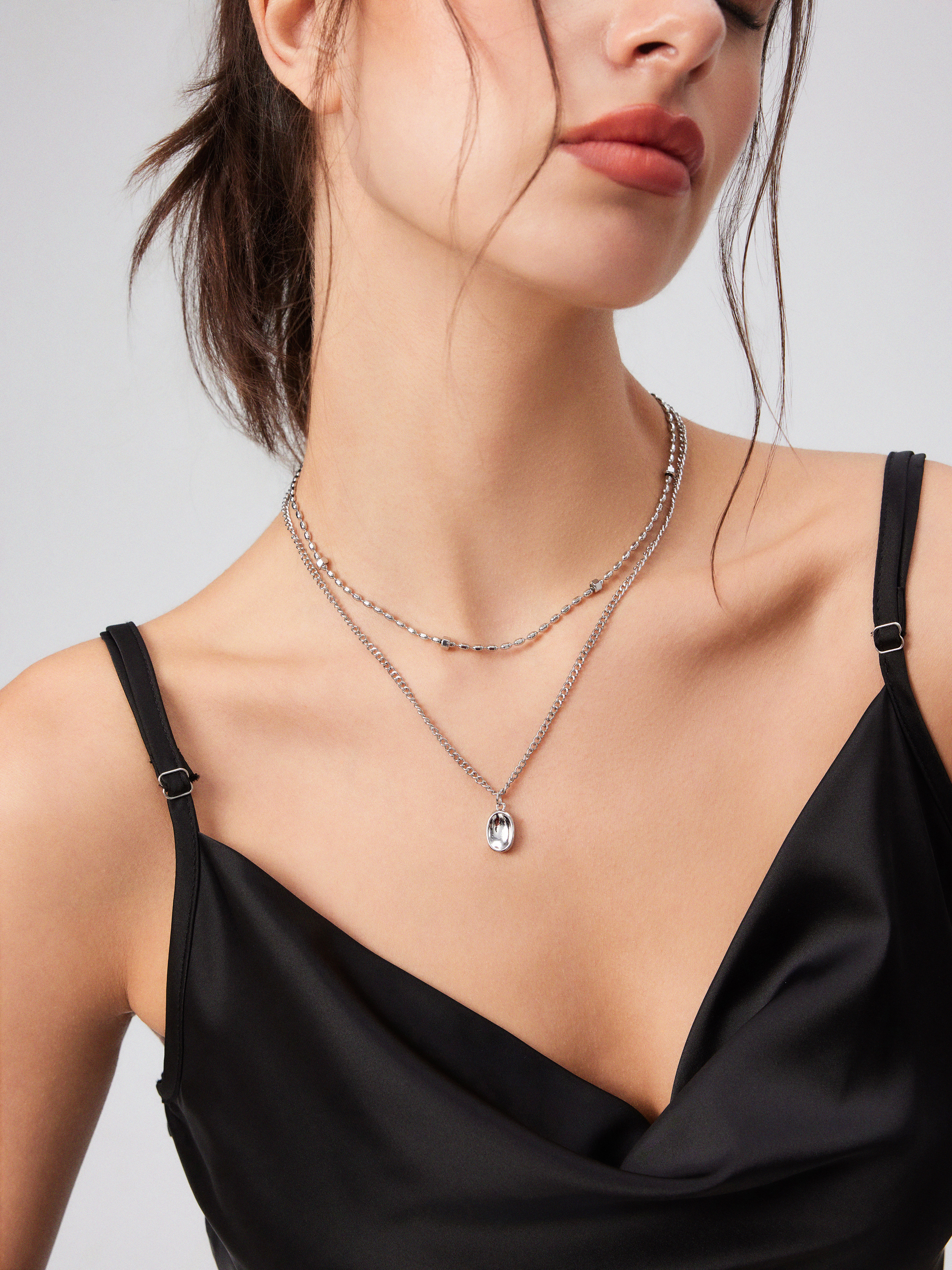 Zinc Alloy 2PCS OVAL PENDANT NECKLACE For Party/Clubbing | Cider