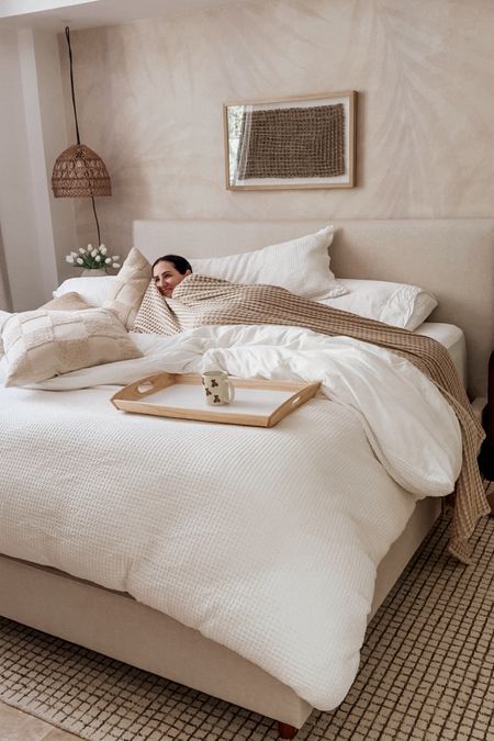 coziest neutral bedroom 

sheets, comforter, duvet cover, sleeping pillows, throw pillows, quilt, throw blanket , rug, nightstand, neutral bedroom, bedroom decor, bedding

#LTKhome