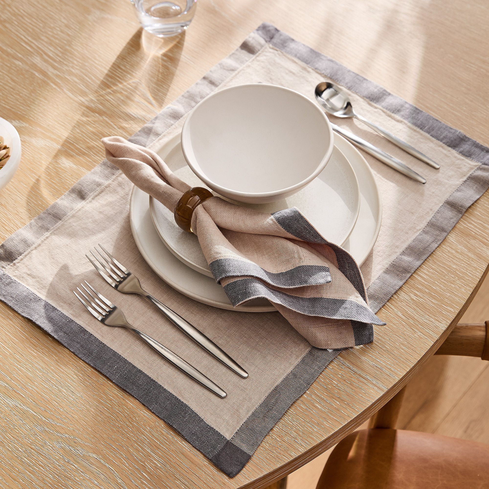 Contrast Border Linen Placemats | West Elm (US)
