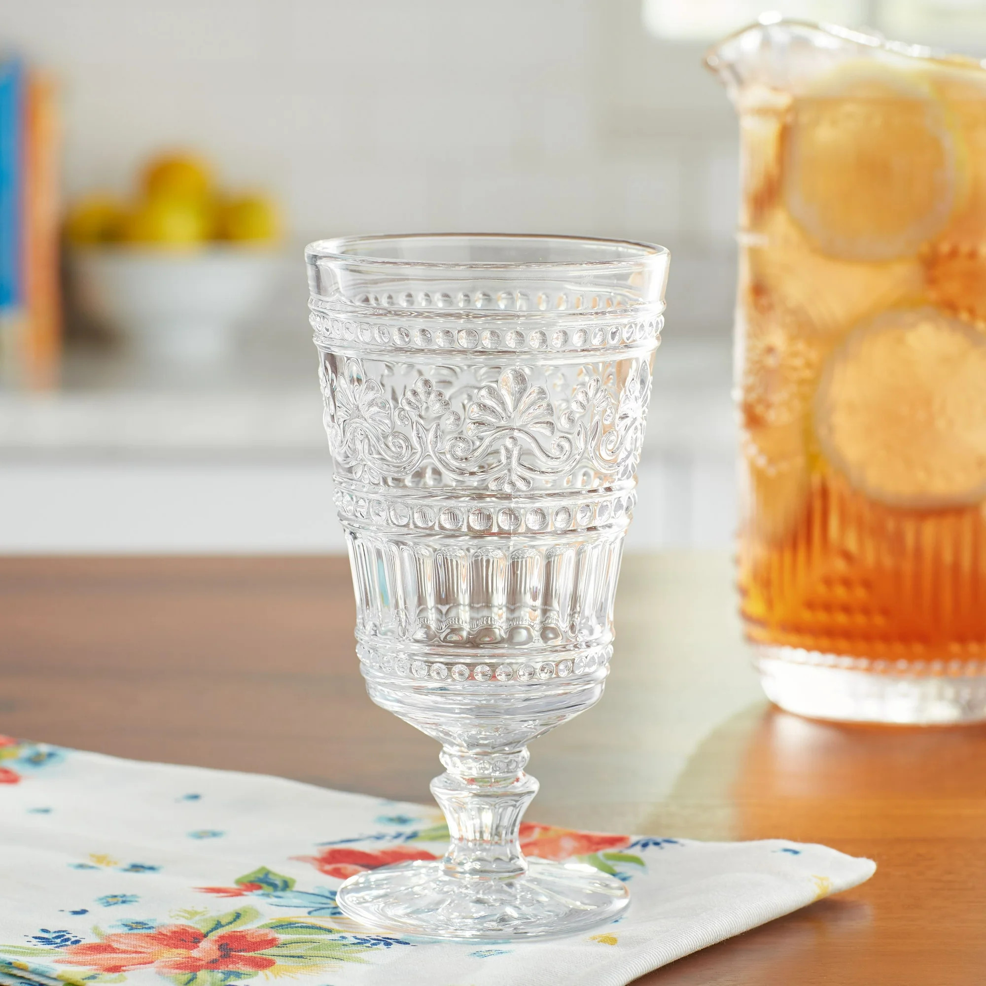The Pioneer Woman Cassie 4-Piece Footed Glass Goblet Set, Clear | Walmart (US)