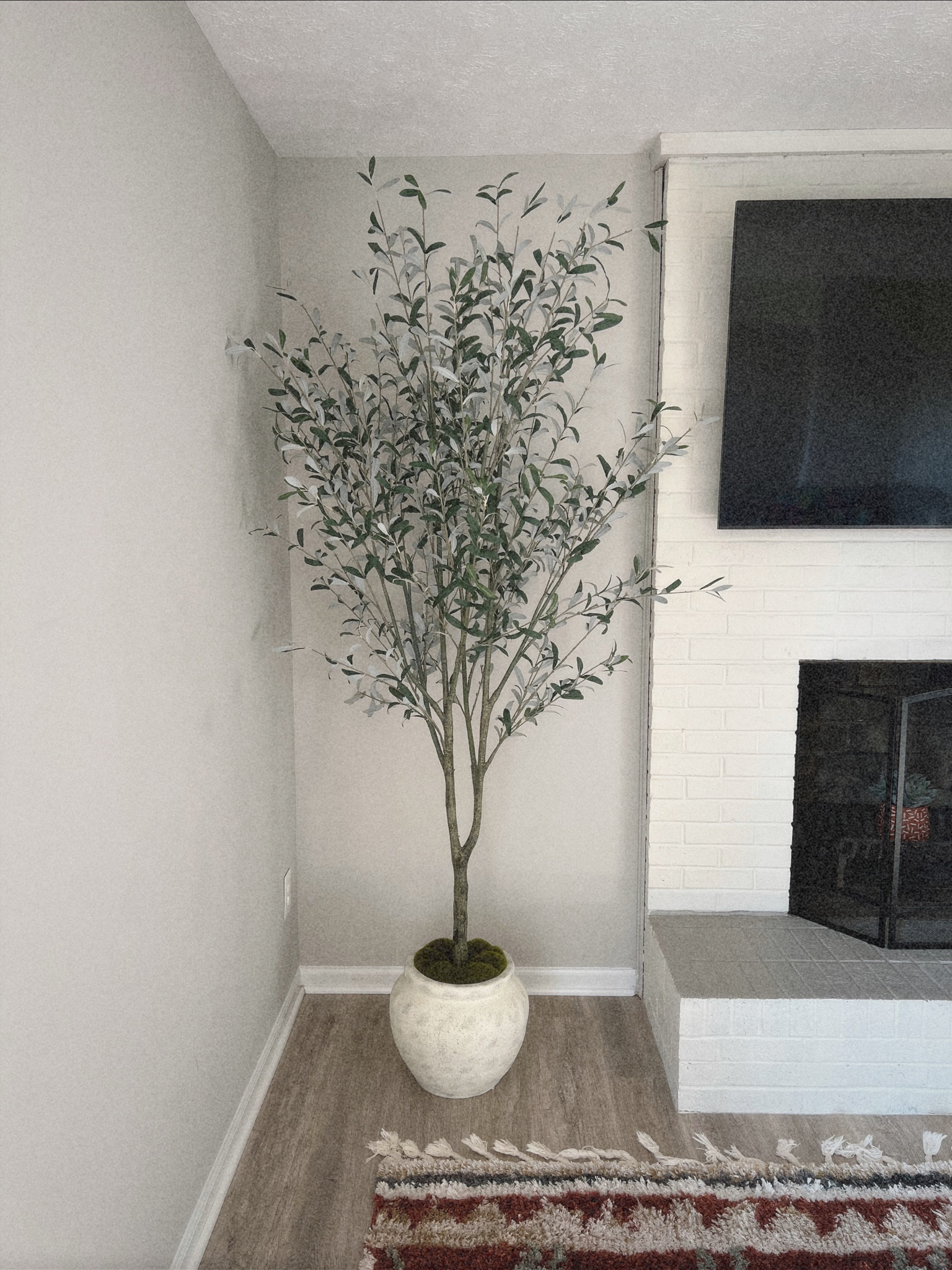 Target was out of the 93 inch tree that I have but this is a great substitute 😋#LTKFind 

#LTKHoliday #LTKhome