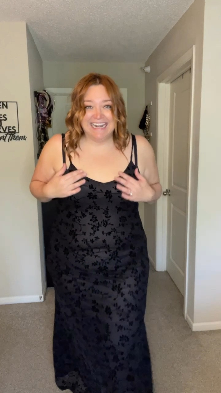 Code tarajaneQ4 to save at SHEIN

#LTKMidsize #LTKFindsUnder50 #LTKPlusSize