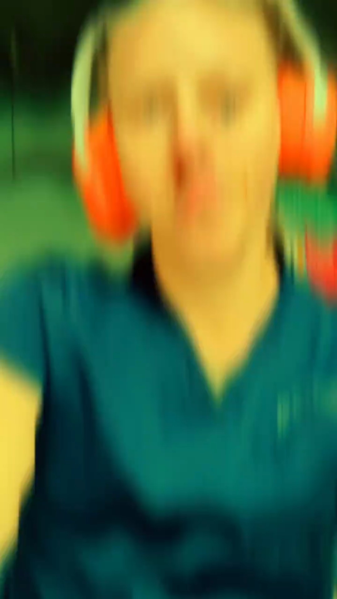 Jams with H2O Audio🎤🎵💥

#LTKGiftGuide #LTKHoliday #LTKfitnessgoals