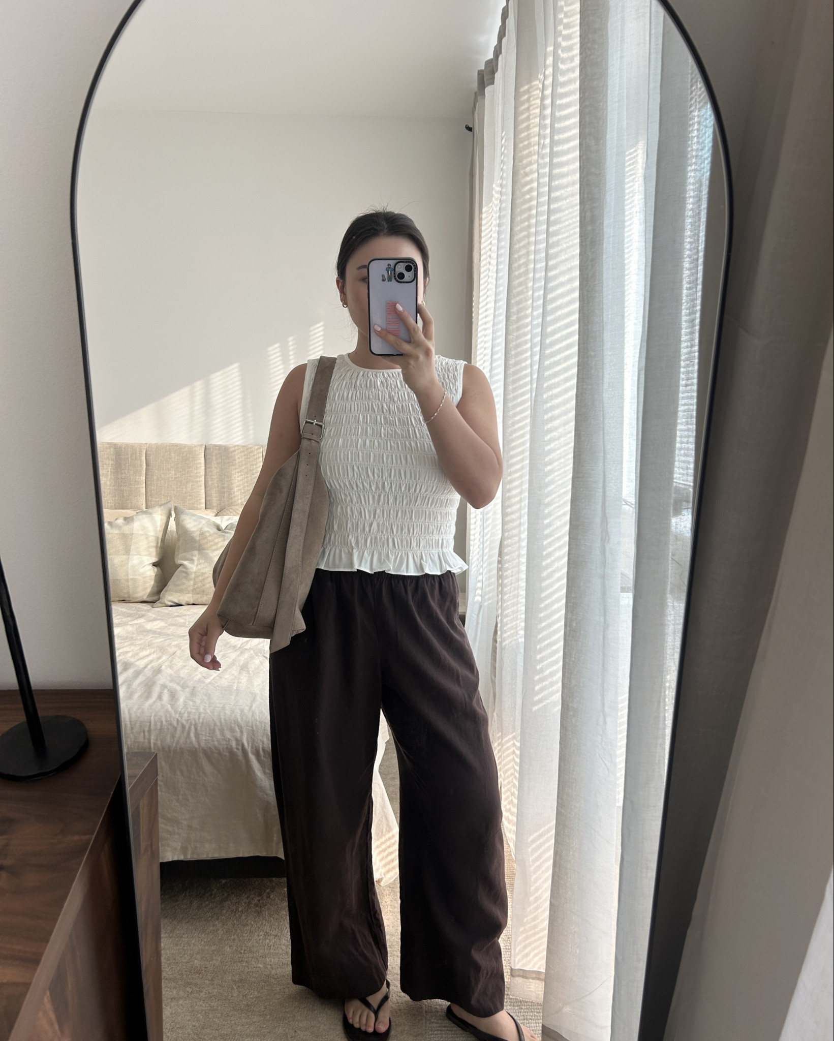 top - one of my fave Amazon finds! wearing a medium I believe 

bottom - wearing a medium petite 

bag is old navy but sold out :( so linking similar from Amazon! 

#LTKItBag #LTKWorkwear #LTKFindsUnder50