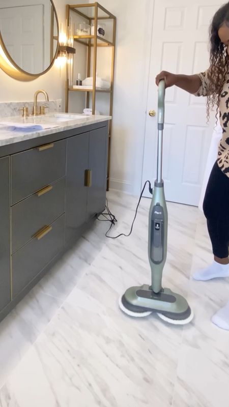 My favorite cleaning gadgets and products #amazonfinds #amazon #cleaning #cleaninggadget

#LTKGiftGuide #LTKHoliday #LTKSeasonal