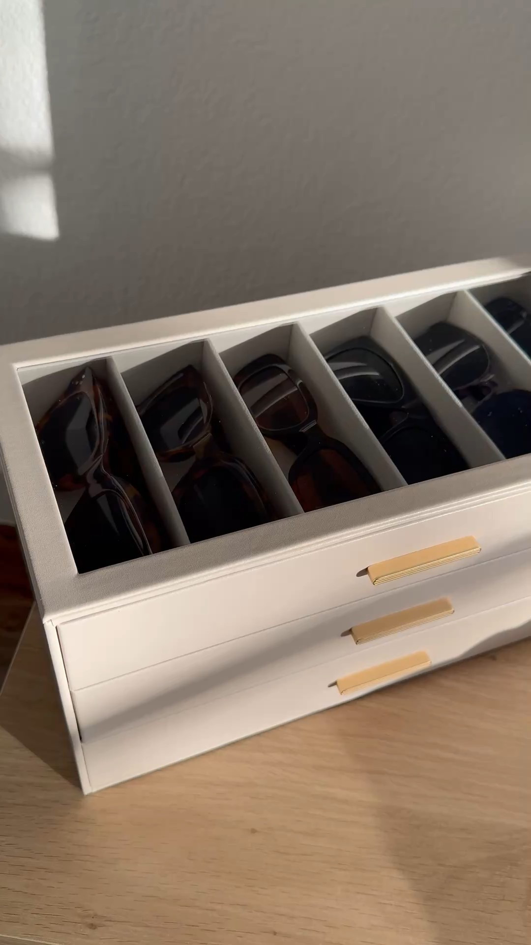 Sunglasses organizer, sunglasses organization, Amazon organizer, Amazon organization, Amazon home, gifts for her, Amazon gifts  

#LTKGiftGuide #LTKHome #LTKHoliday