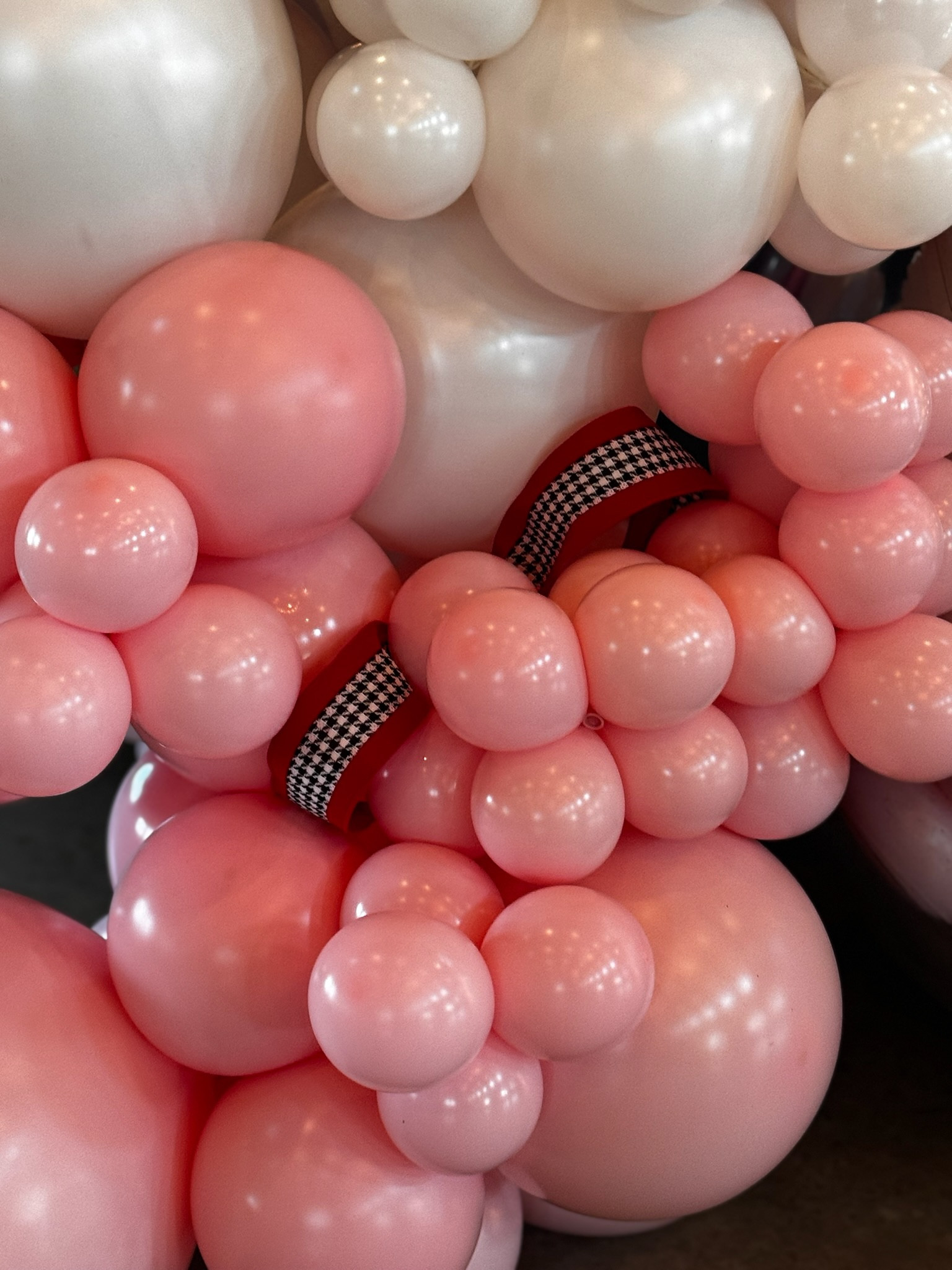 Party Decor

Bows  balloons  balloon garland  girly party decor  pink decor  girly party themes  grad party  graduation party decor  themes  landpartyrentals 

#LTKParties #LTKStyleTip #LTKHome