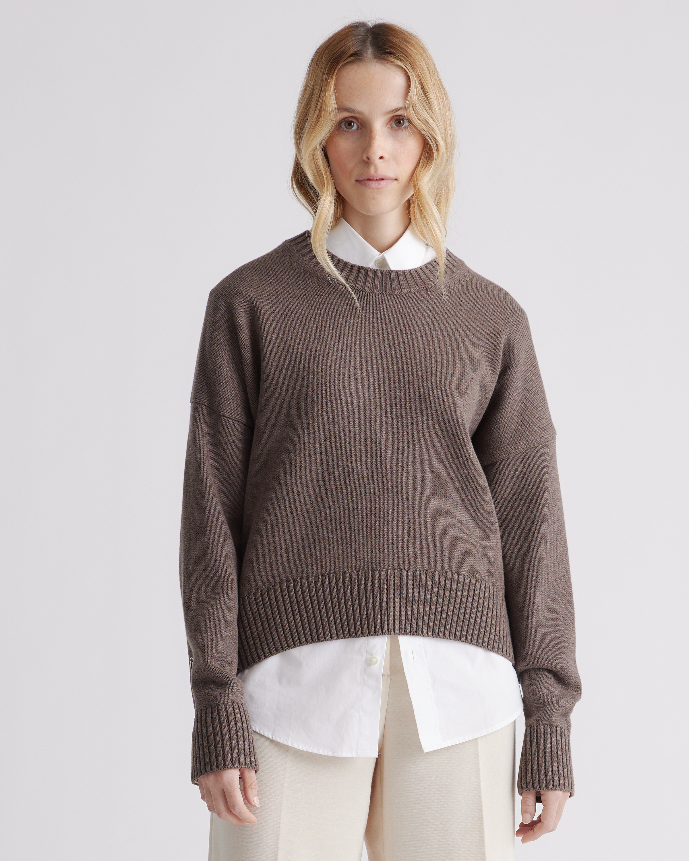Quince | Women's Boyfriend Crewneck Sweater in Charcoal, Size Large, Organic Cotton | Quince