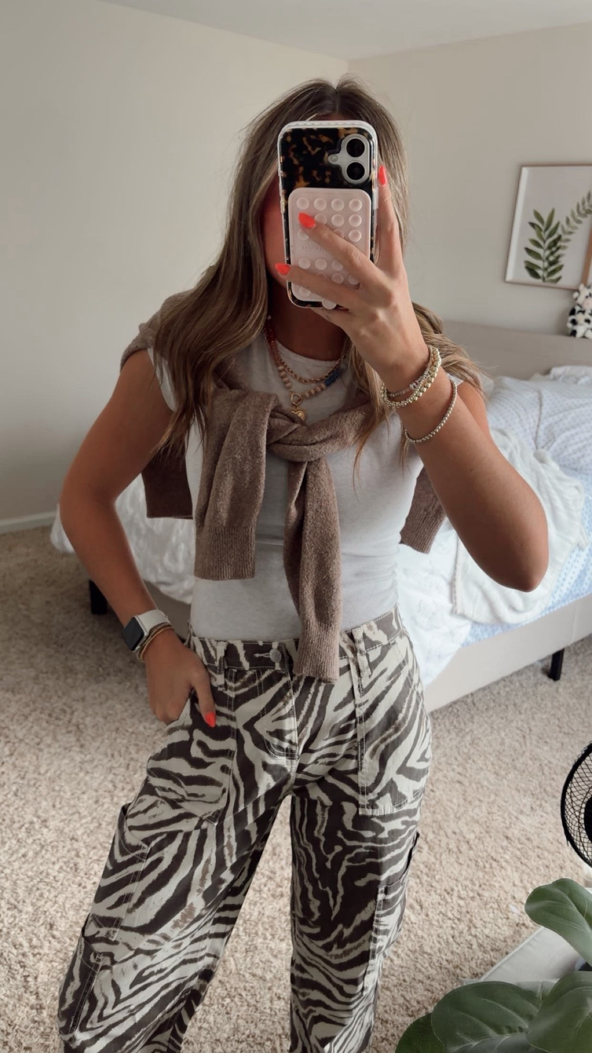 fall ootd. everyone needs a pair of these walmart jeans in some patter or another. there are so many options, they are cargo style, perfect height and length, and wide size range. i threw on a tshirt and cardigan because the weather is unpredictable right now… but also added my beaded necklace for some color. love the neutrals and fall color, especially animal print for the fall season. this outfit is so cute and simple with my basic old navy cardigan. 

#ltkfall #ltkwalmart #walmartfind #fallstyle #ltkgarage #garageclothing #ltkoldnavy #oldnavyfind #amazonfind #ltkamazon #zebraprint #fallstyle #falloutfitinspo

#LTKdayinmylife #LTKootd #LTKSeasonal