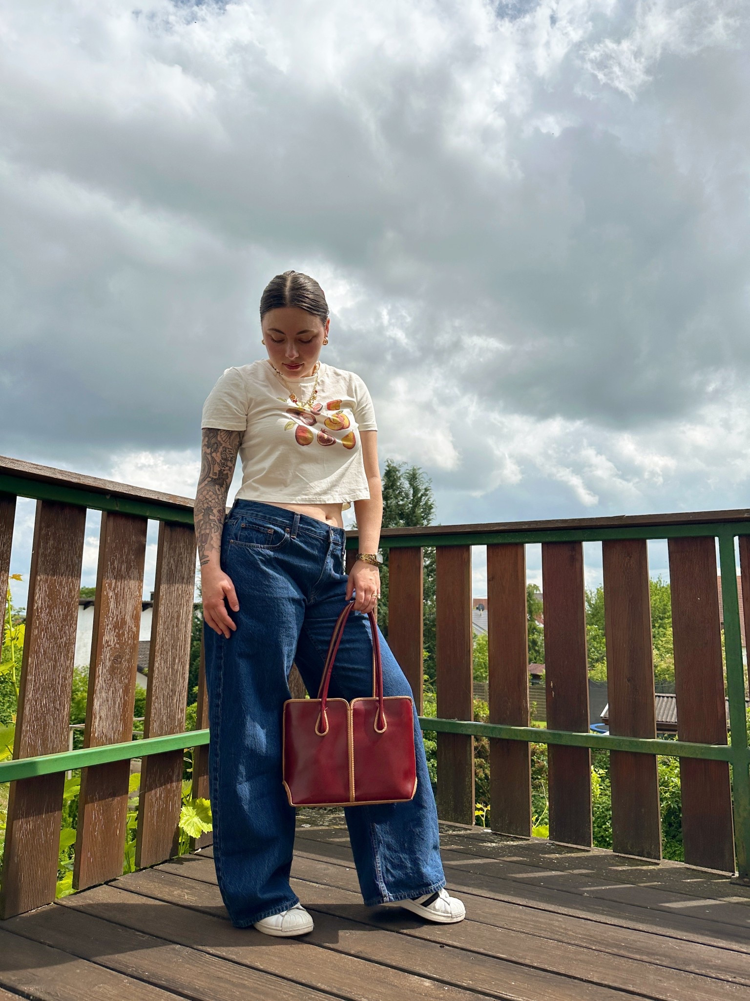 Obsessed with these low rise baggy jeans! They’re so comfy. 

#LTKFindsUnder100 #LTKStyleTip #LTKPetite