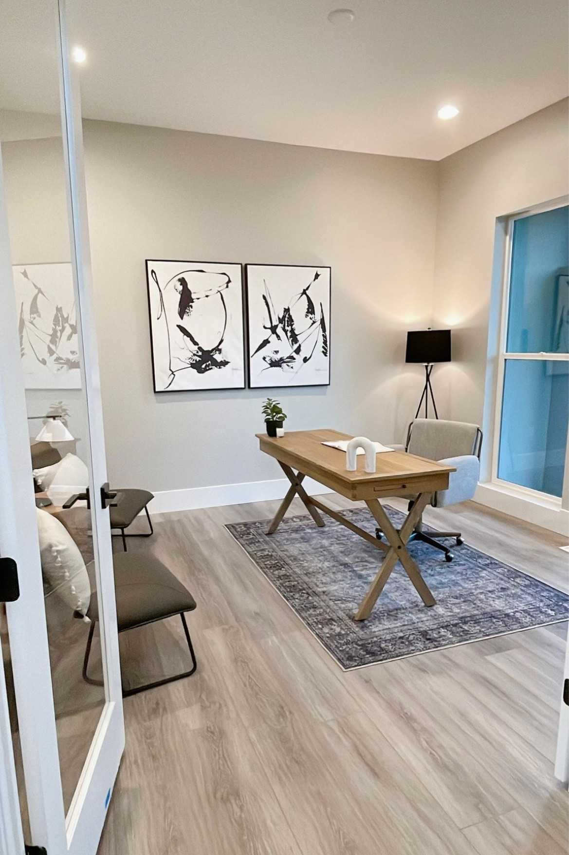 Cozy and modern WFH set up 

#LTKhome #LTKstyletip #LTKfamily