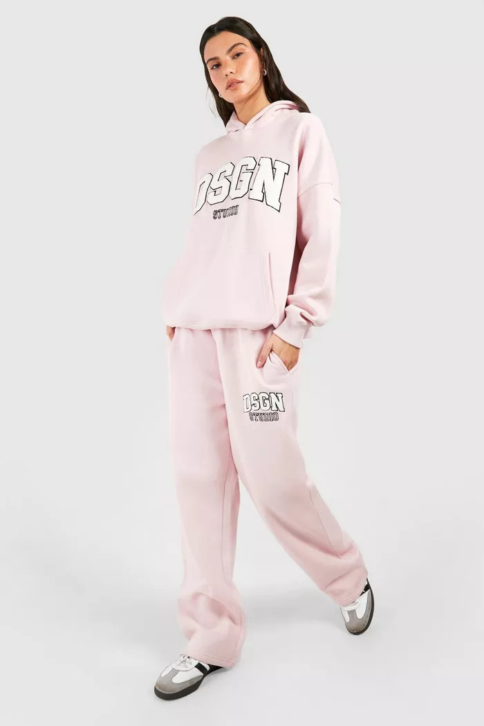 Dsgn Studio Towelling Applique Straight Leg Jogger | Boohoo.com (UK & IE)