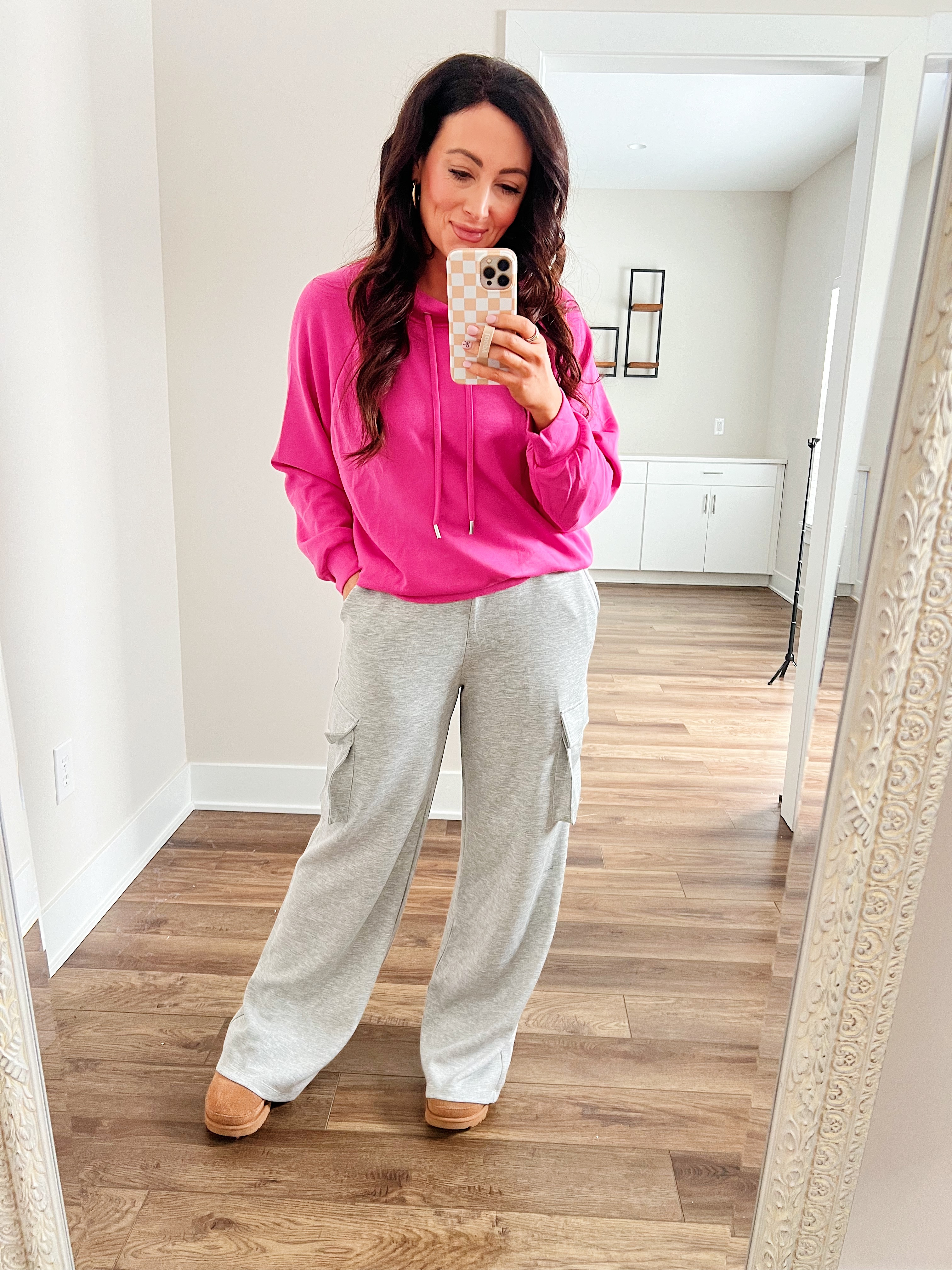 • medium top
• medium pants 

#LTKOver40 #LTKFindsUnder50 #LTKStyleTip