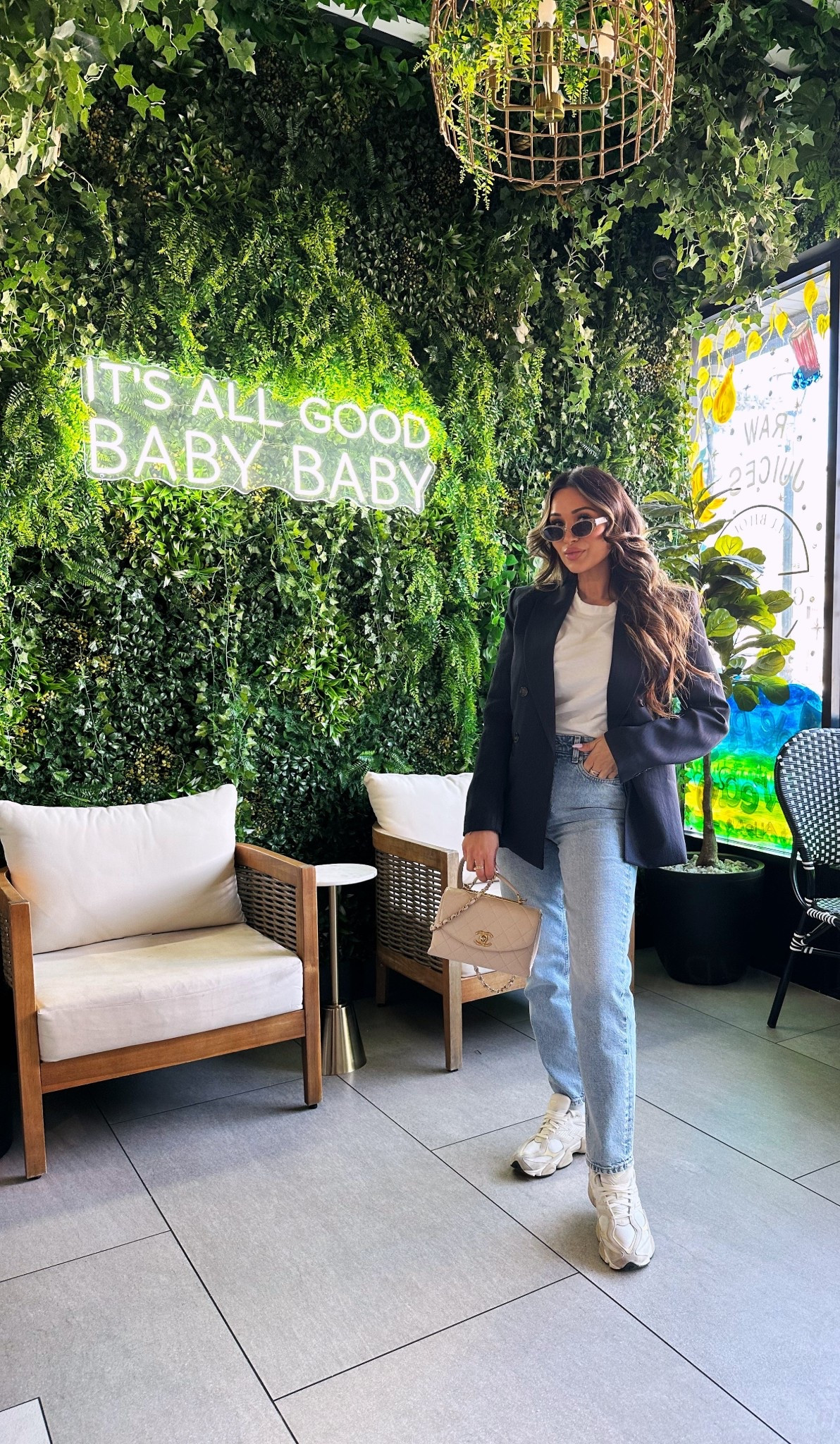 Perfect casual spring look 
Put together 
Chic 
Jeans 
Oversized blazer 


#LTKootd #LTKPetite #LTKmomlife