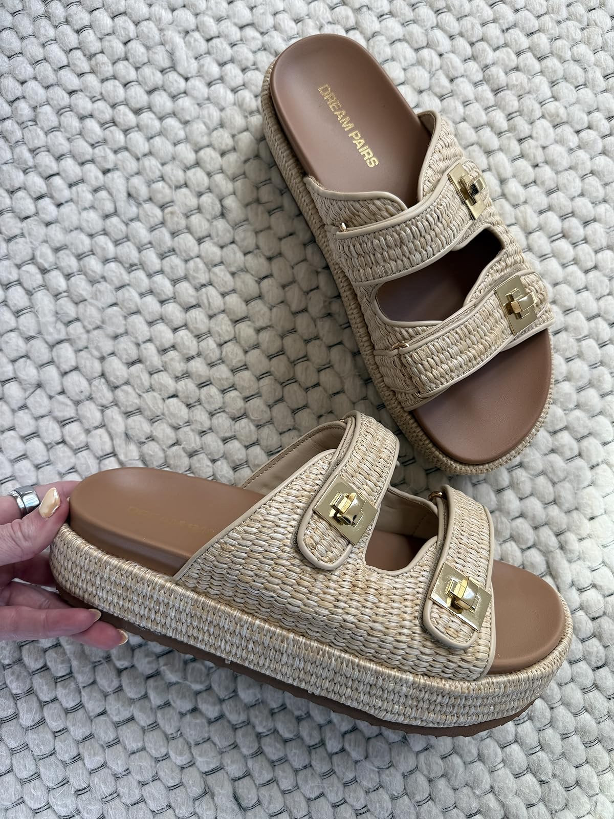 Platform sandals

Spring shoes

sandals  footwear  shoes  summer shoes


#LTKmomlife #LTKootd #LTKgrwm