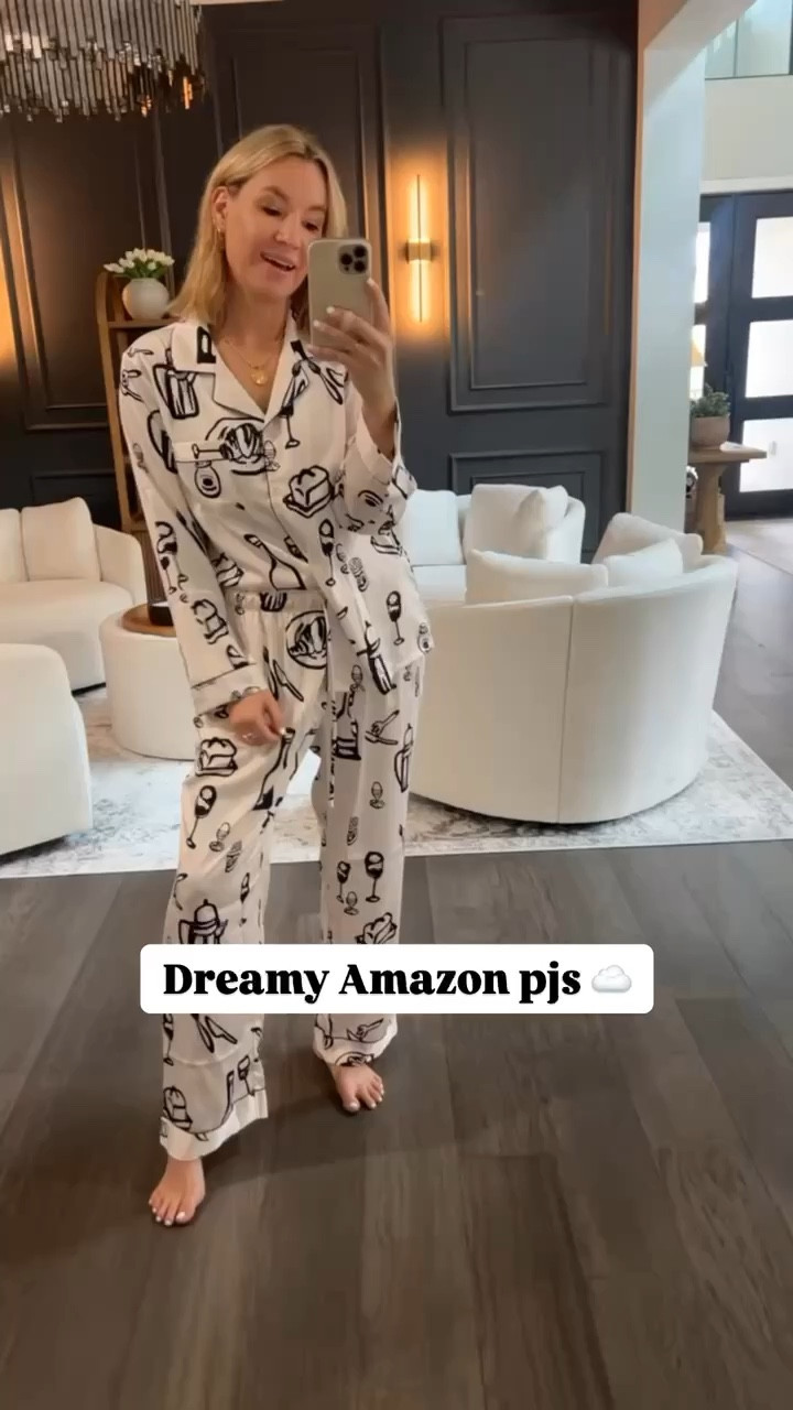 The best Amazon pajamas! 

#LTKmomlife #LTKOver40 #LTKgrwm